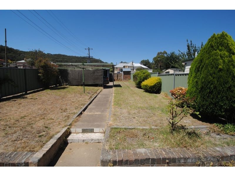 87 Mort Street, Lithgow NSW 2790
