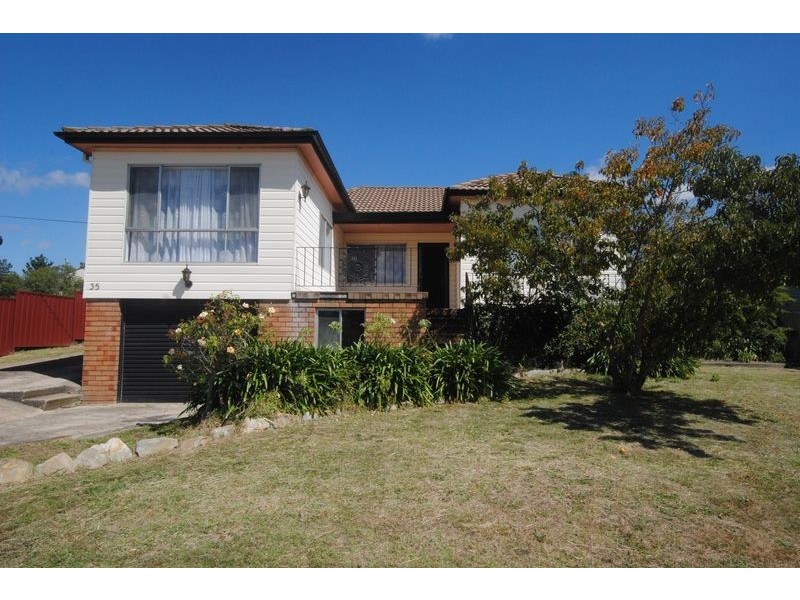 35 Cary Avenue, Wallerawang NSW 2845