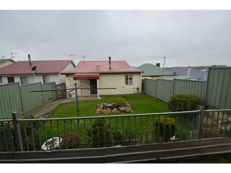 42 Wolgan Street, Portland NSW 2847