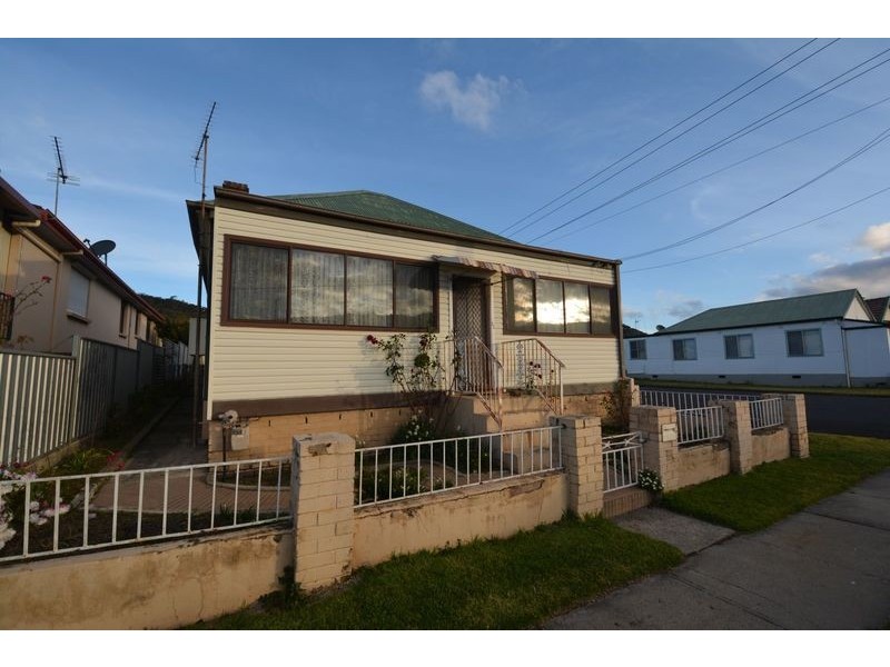33 Chifley Road, Lithgow NSW 2790