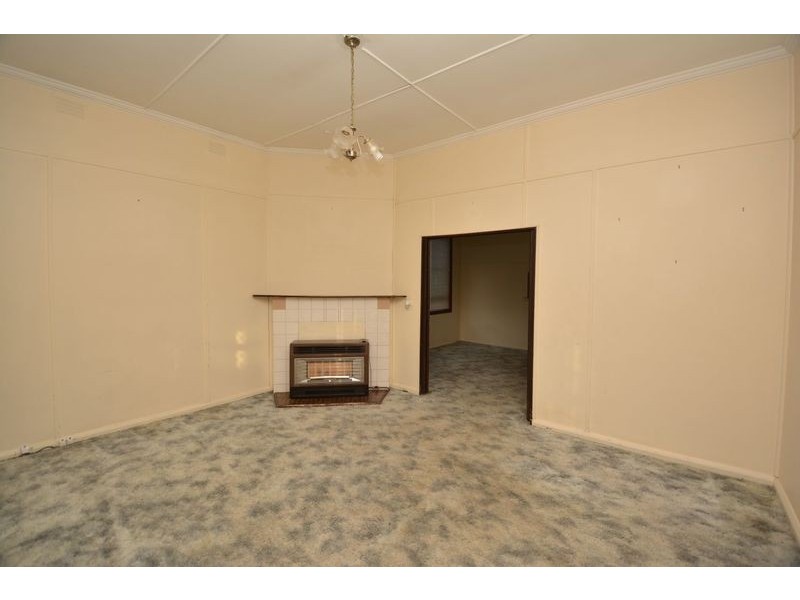 33 Chifley Road, Lithgow NSW 2790