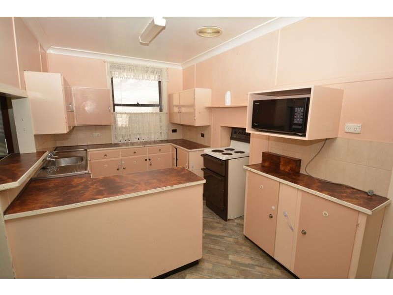 33 Chifley Road, Lithgow NSW 2790