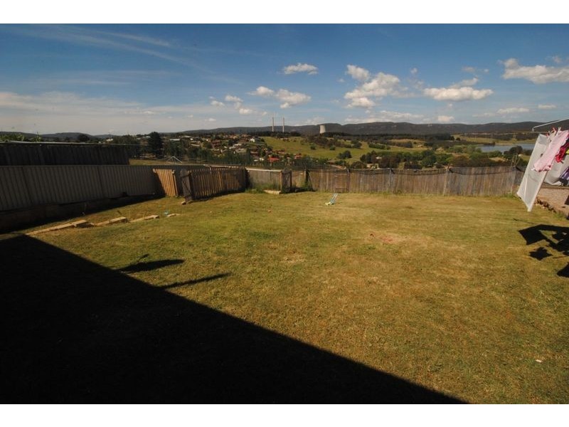 28 Lyon Parade, Wallerawang NSW 2845