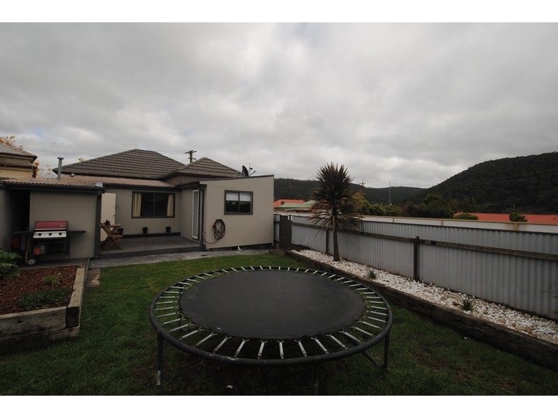 19 John Street, Lithgow NSW 2790