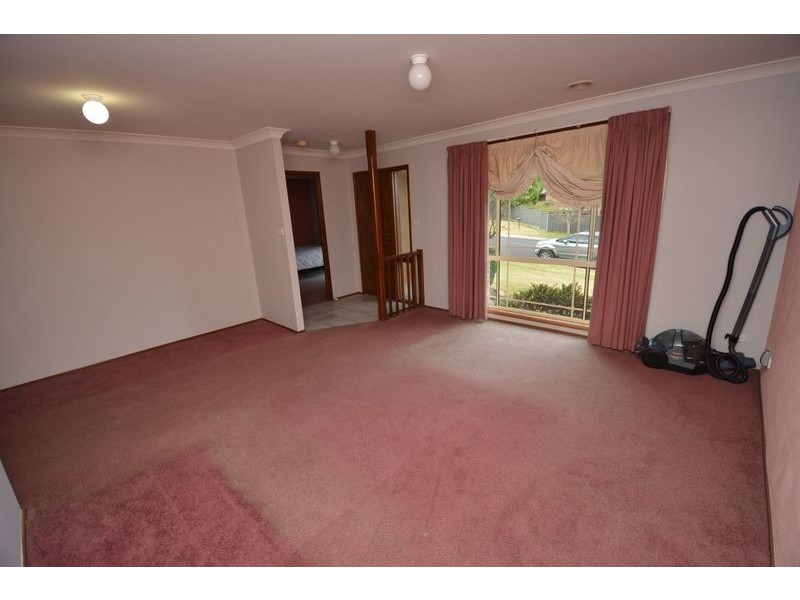 4 Blackett Drive, Wallerawang NSW 2845