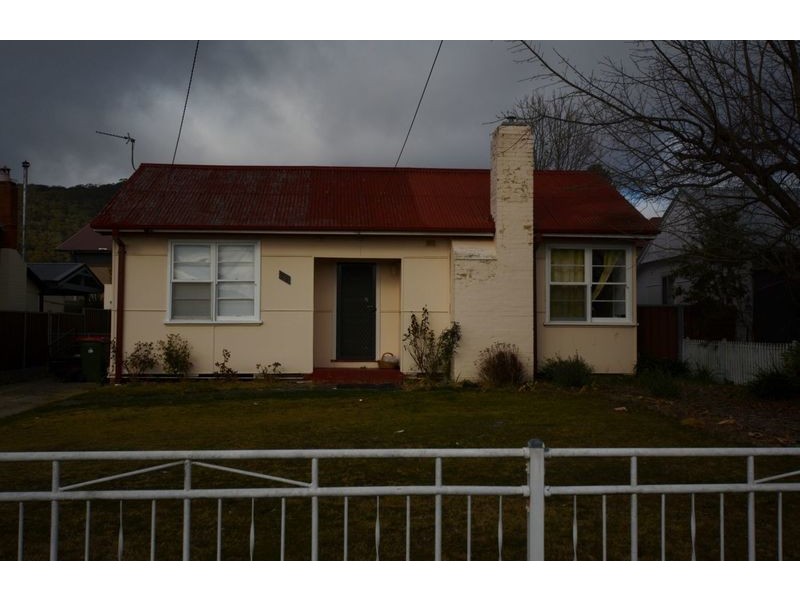 82 Rabaul Street, Lithgow NSW 2790