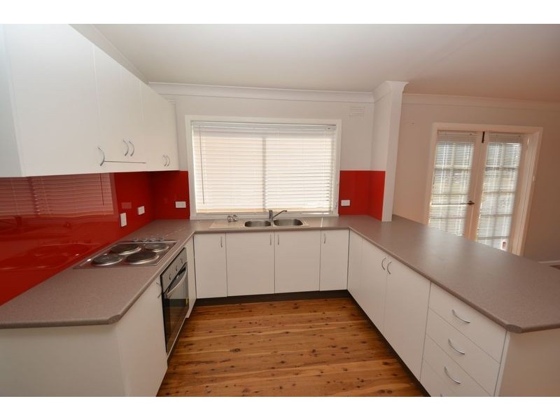 8 Wattle Grove, Lithgow NSW 2790