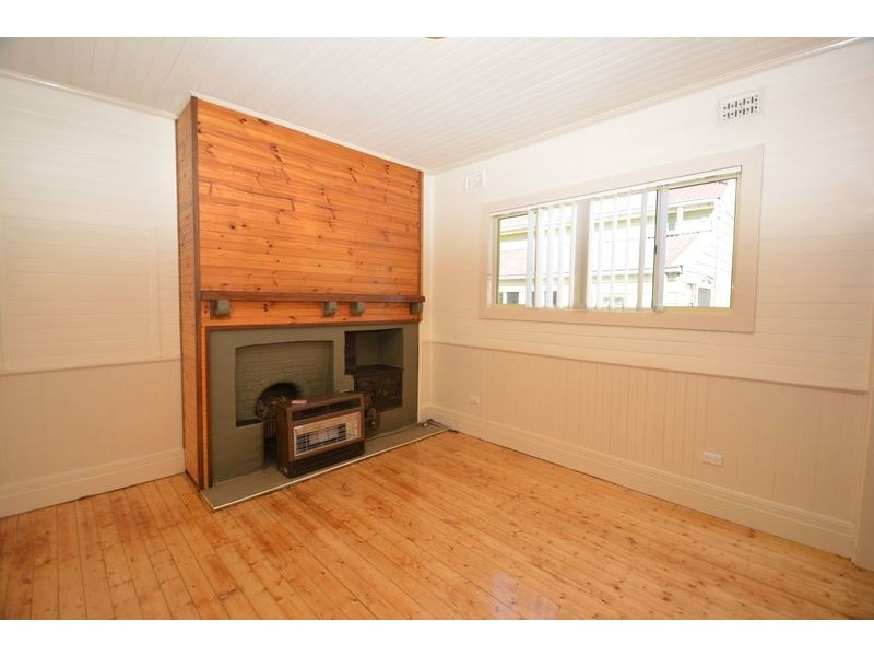 40 Calero Street, Lithgow NSW 2790