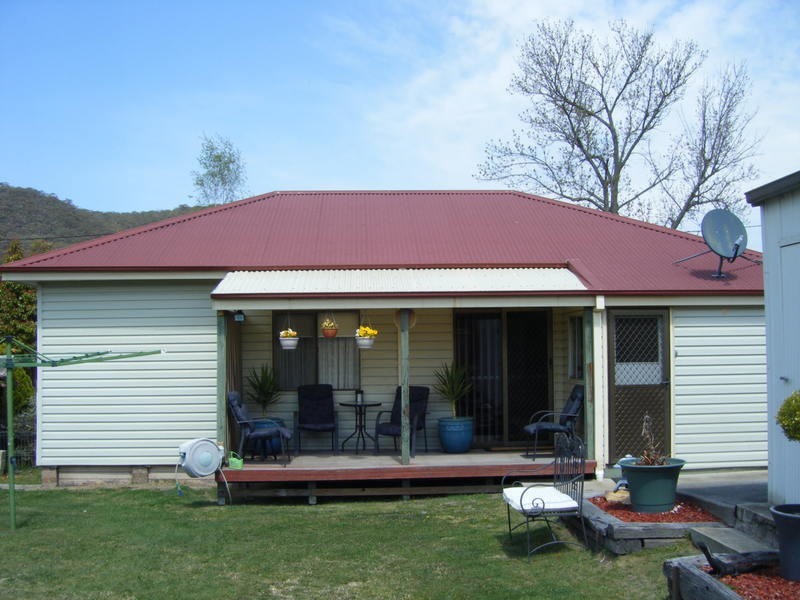 11 Tobruk Street, Lithgow NSW 2790