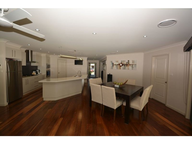 8 Surveyors Way, Lithgow NSW 2790