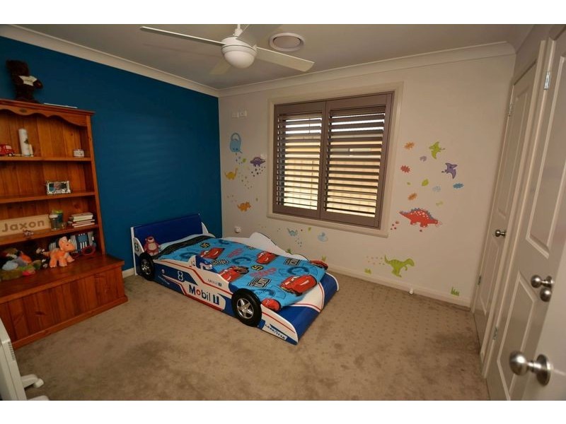 8 Surveyors Way, Lithgow NSW 2790