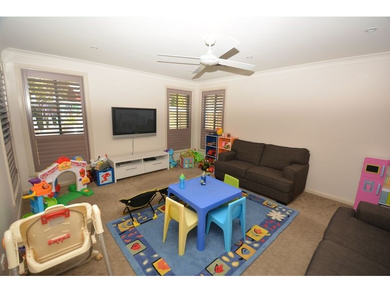 8 Surveyors Way, Lithgow NSW 2790