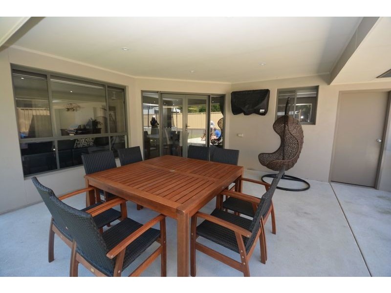 8 Surveyors Way, Lithgow NSW 2790