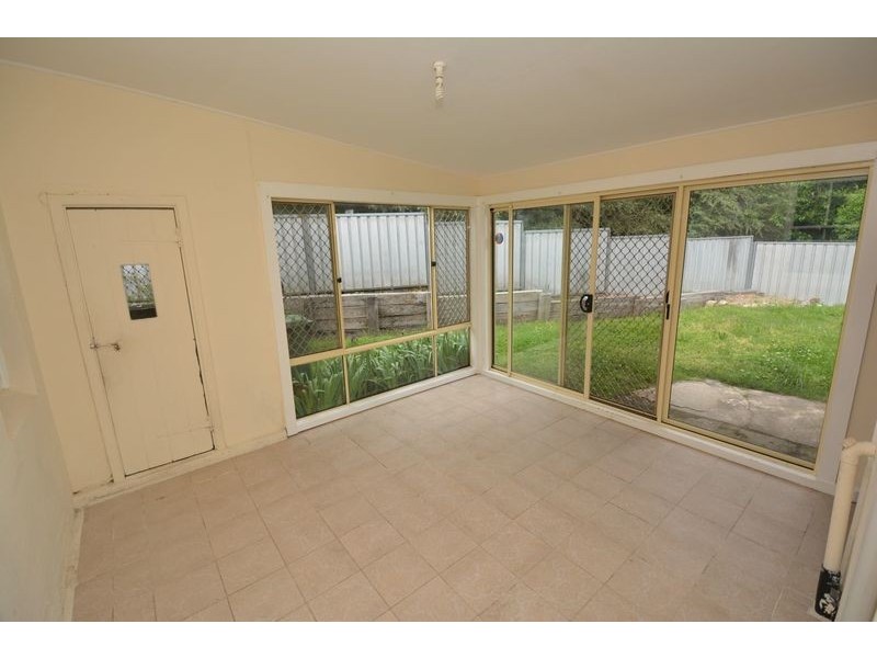 13 Bragg Street, Lithgow NSW 2790