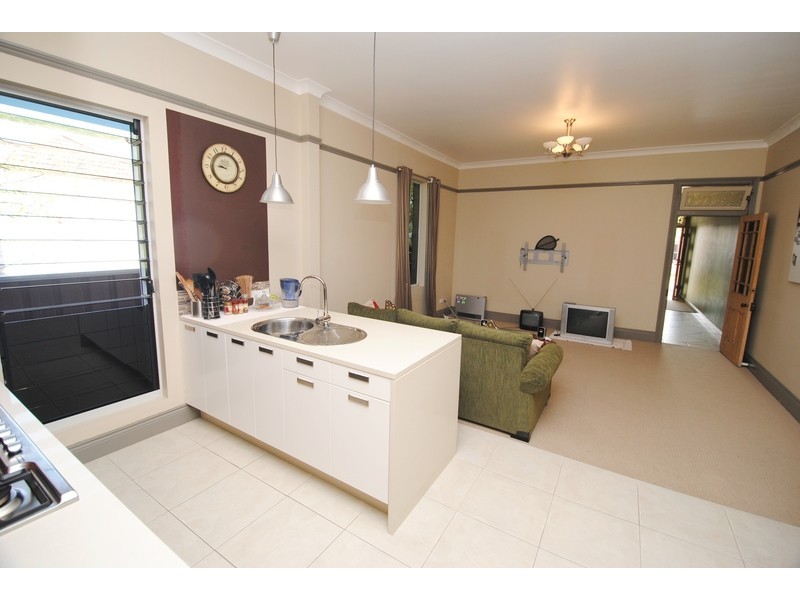 51 Read Avenue, Lithgow NSW 2790