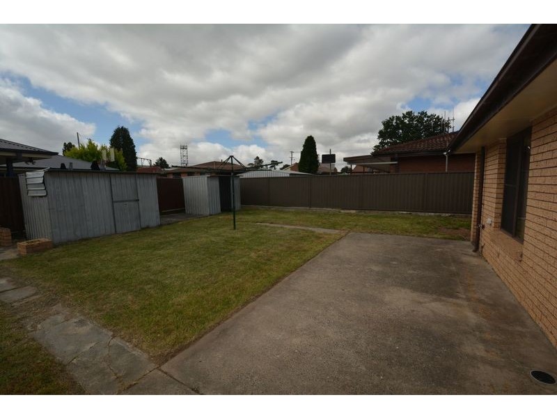 27 Chivers Close, Lithgow NSW 2790