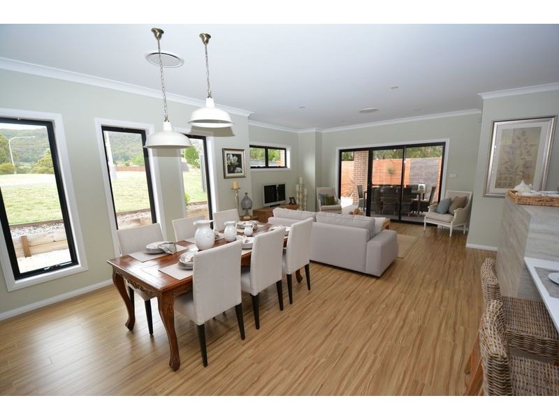 2 Kirkley Street, Lithgow NSW 2790