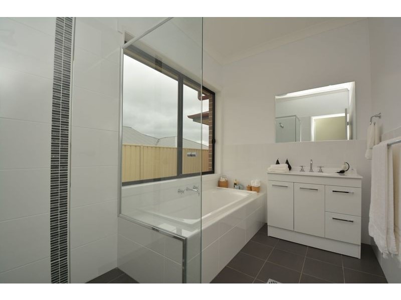 2 Kirkley Street, Lithgow NSW 2790