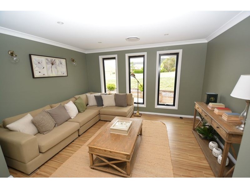 2 Kirkley Street, Lithgow NSW 2790