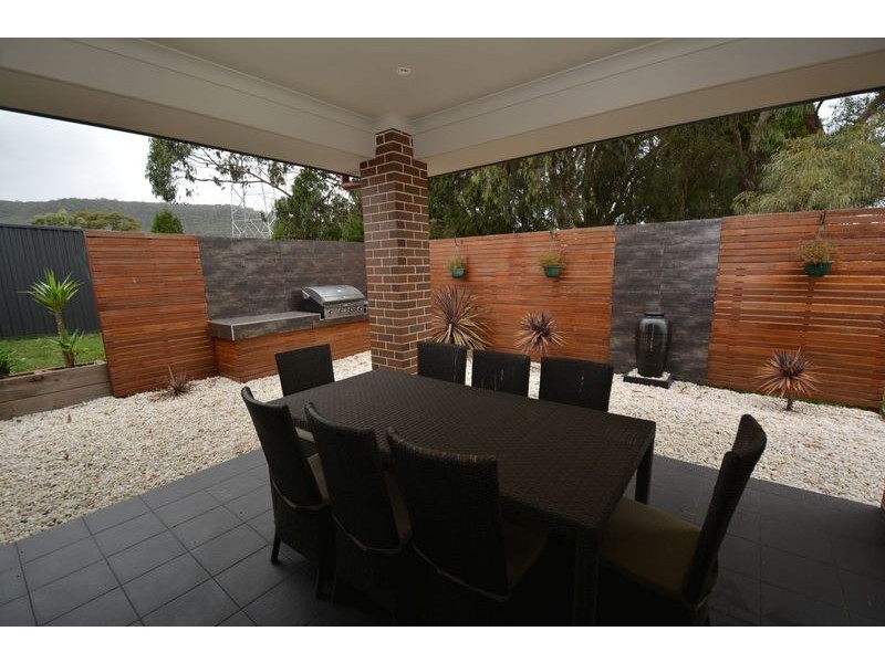 2 Kirkley Street, Lithgow NSW 2790