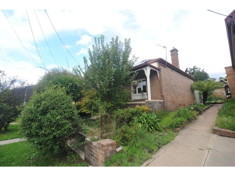 67 Inch Street, Lithgow NSW 2790