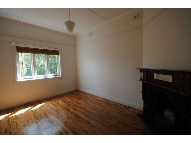 67 Inch Street, Lithgow NSW 2790