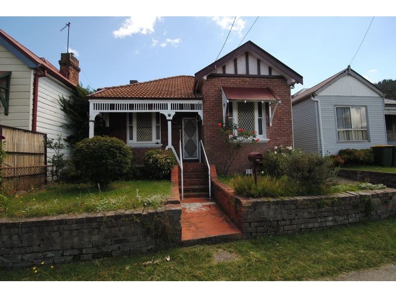 12 Selwyn Street, Lithgow NSW 2790
