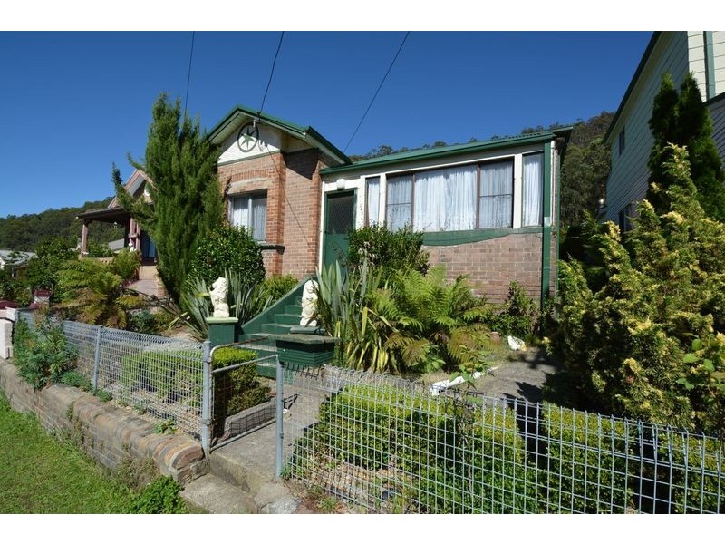 142 Macauley Street, Lithgow NSW 2790