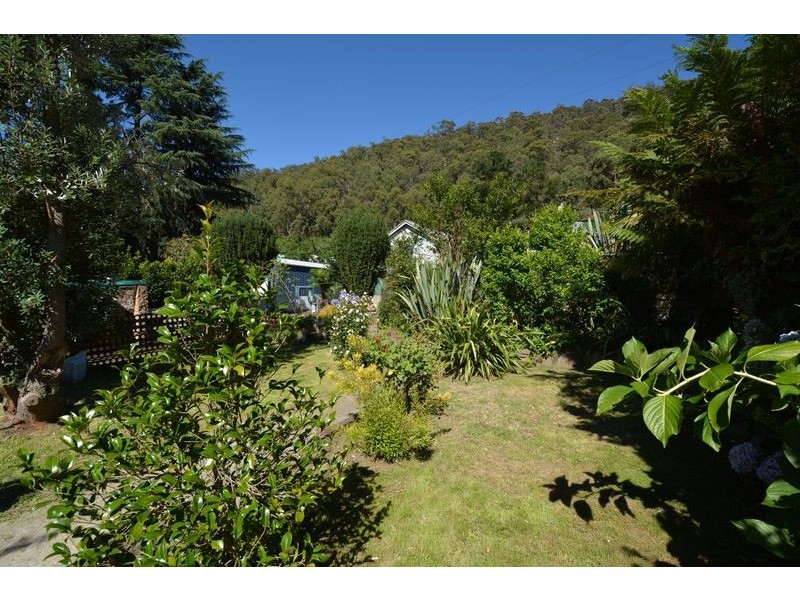 142 Macauley Street, Lithgow NSW 2790
