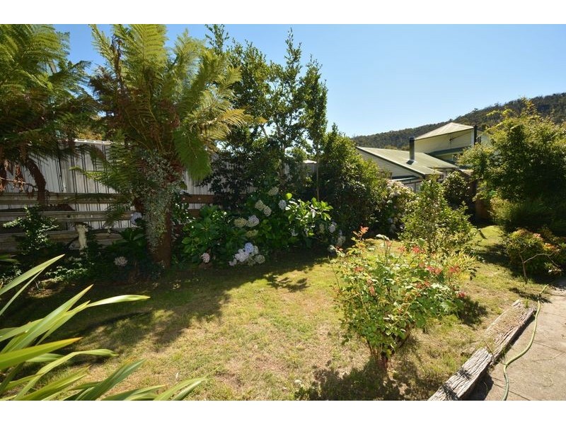 142 Macauley Street, Lithgow NSW 2790