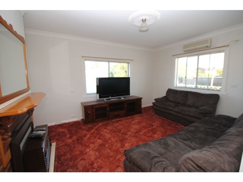 12 Enfield Avenue, Lithgow NSW 2790