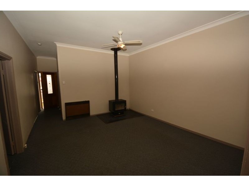 37 Cupro Street, Lithgow NSW 2790