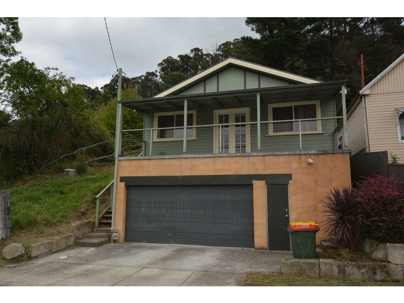 24 Macauley Street, Lithgow NSW 2790