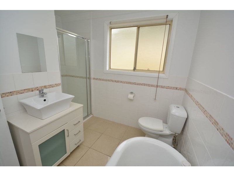 24 Macauley Street, Lithgow NSW 2790