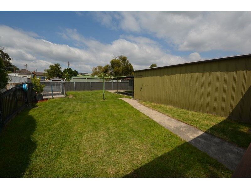 75 Rifle Parade, Lithgow NSW 2790