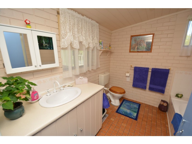 18 Railway Avenue, Portland NSW 2847