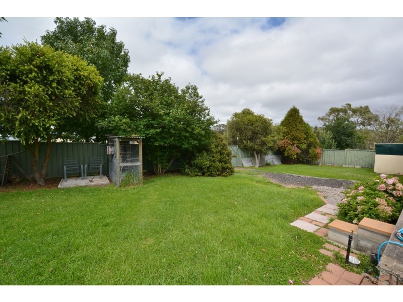 18 Railway Avenue, Portland NSW 2847