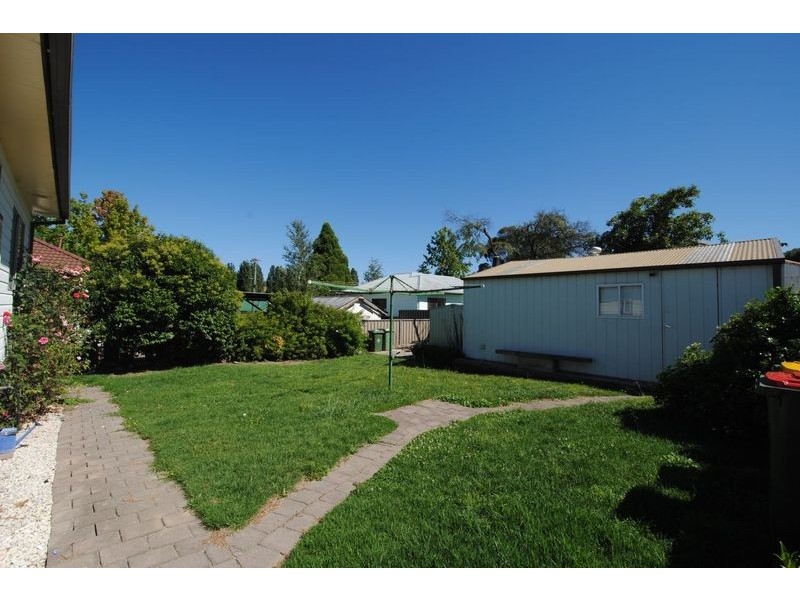 8 Caroline Avenue, Lithgow NSW 2790