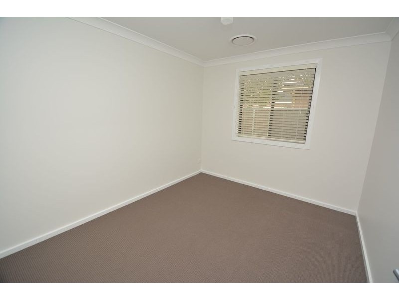 62 Rifle Parade, Lithgow NSW 2790