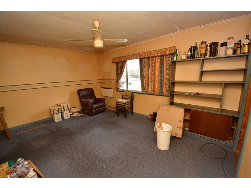 109 Martini Parade, Lithgow NSW 2790