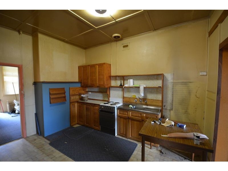 109 Martini Parade, Lithgow NSW 2790