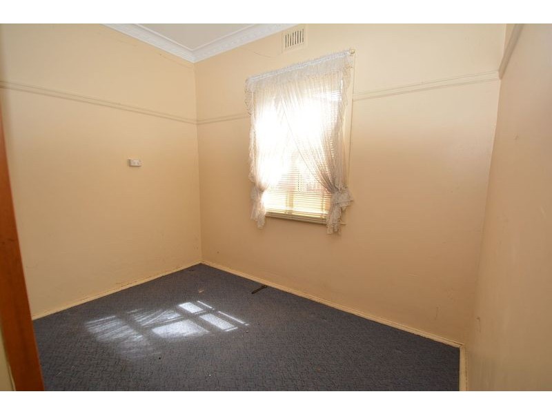 109 Martini Parade, Lithgow NSW 2790
