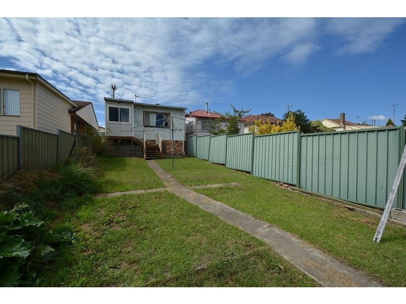 109 Martini Parade, Lithgow NSW 2790