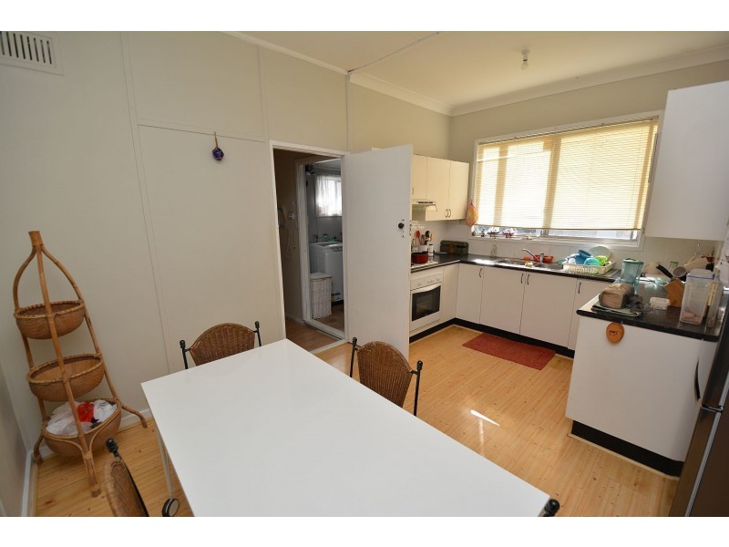 18 Beaufort Street, Lithgow NSW 2790