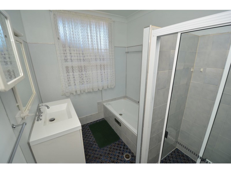 16 Enfield Avenue, Lithgow NSW 2790