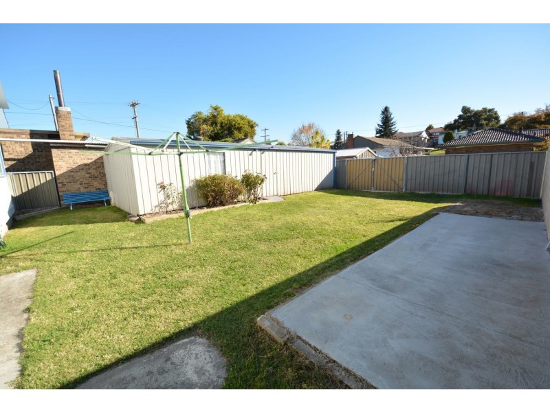 16 Enfield Avenue, Lithgow NSW 2790