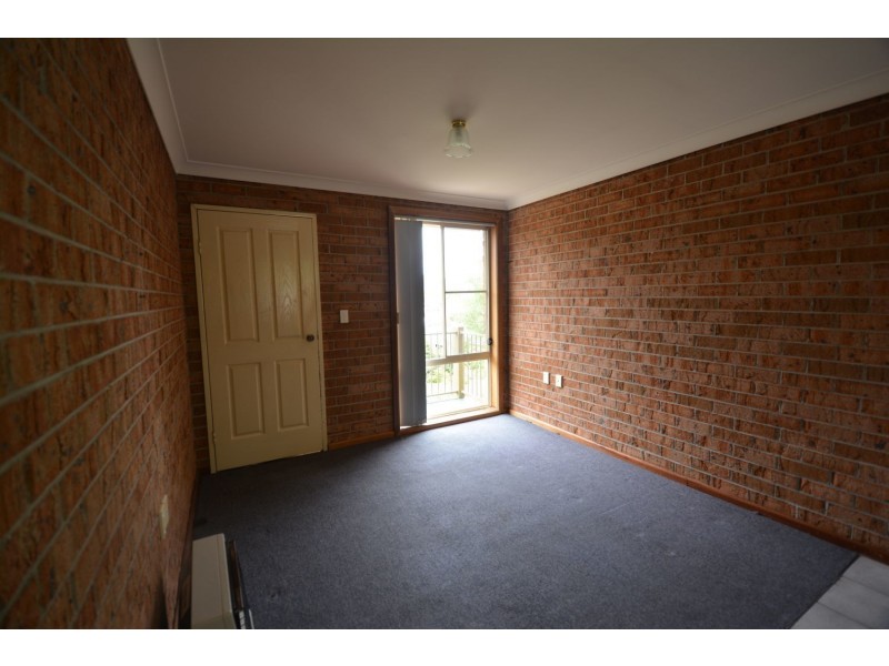 2/1 Ferro Street, Lithgow NSW 2790
