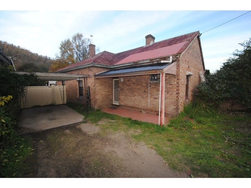 49 Macauley Street, Lithgow NSW 2790