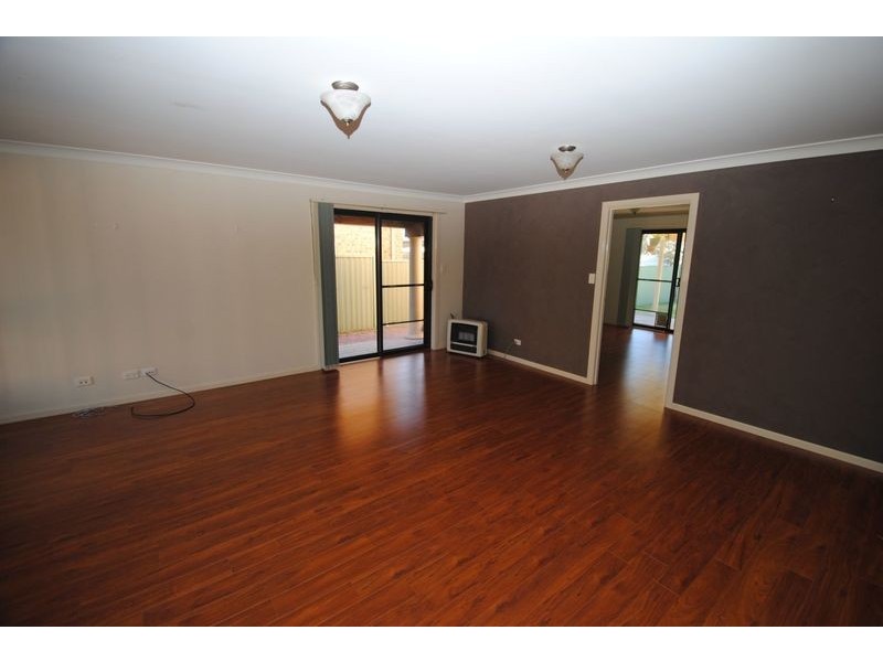 a/33 Fullagar Avenue, Lithgow NSW 2790