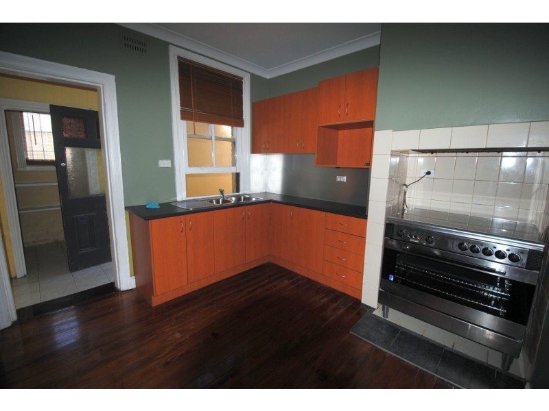 9 Gray Street, Lithgow NSW 2790